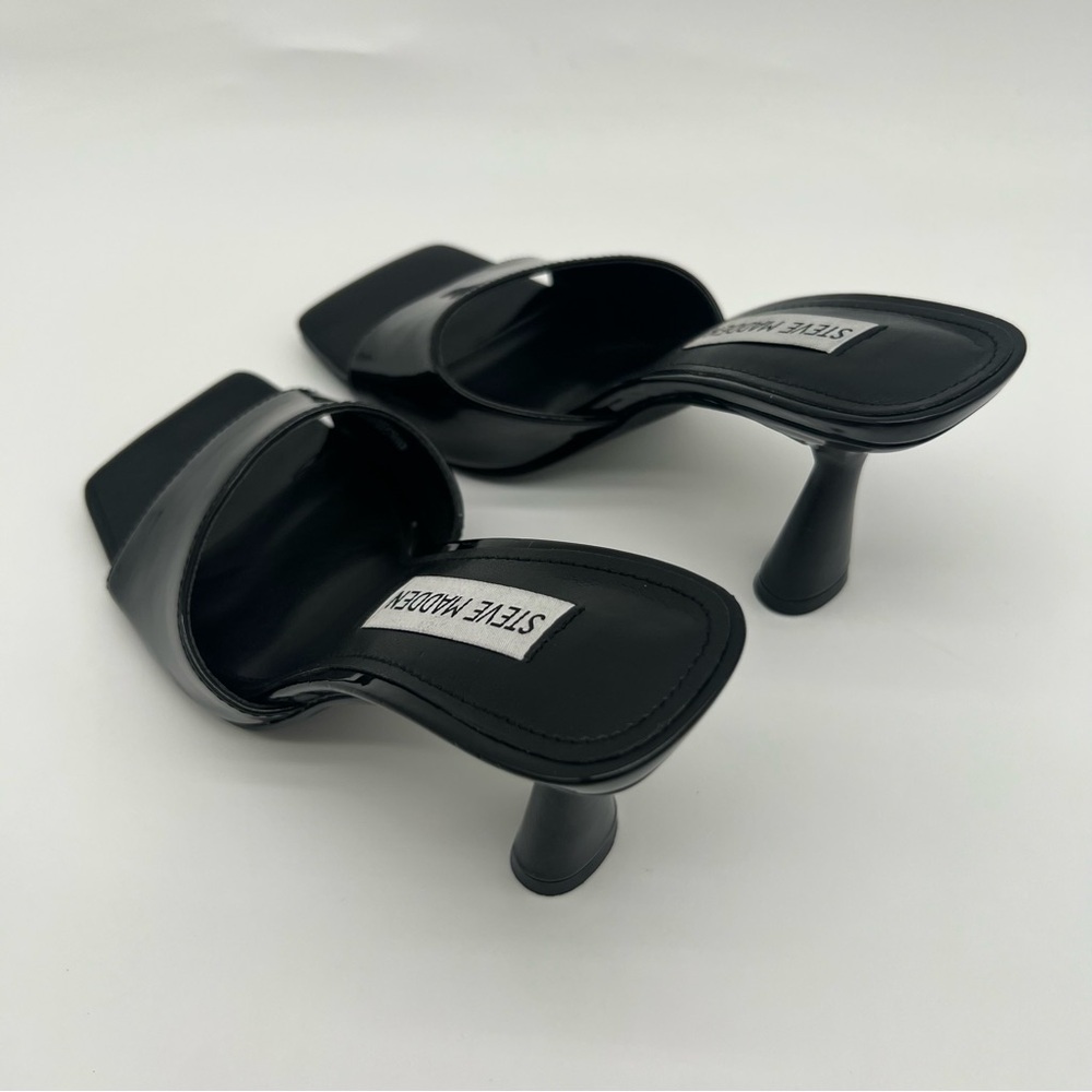 STEVE MADDEN Elated Slide Sandal Black Patent - Picture 8 of 10